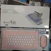Двухрежимную беспроводную клавиатуру с мышкой и удобной подставкой для телефона и планшета (9)